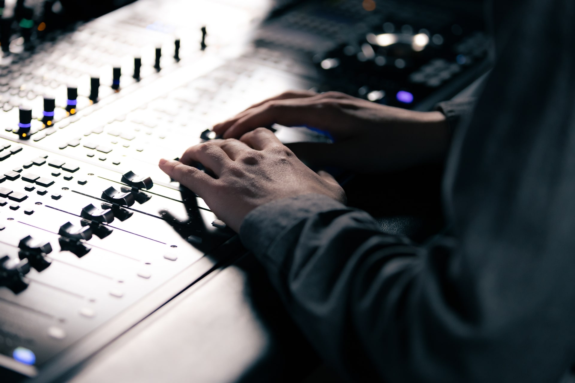 1920x1280   Oslo Studios Dolby Atmos Cinema Studio Janik Pokorny Format 1