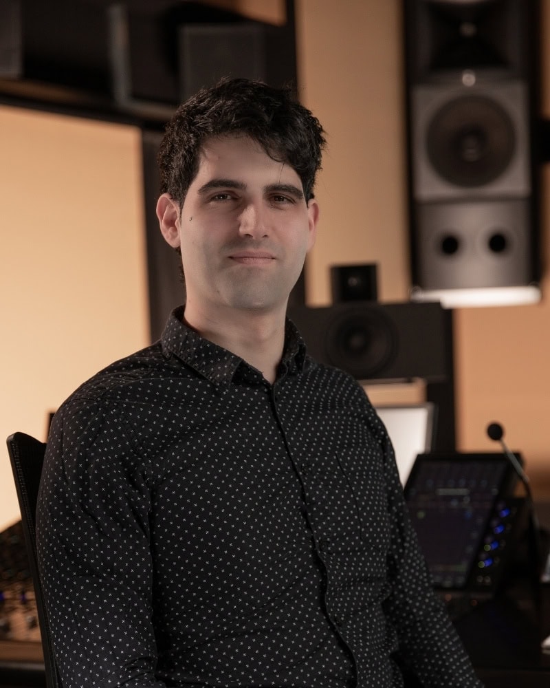 Mitarbeiterfoto Joel Hostettler 4